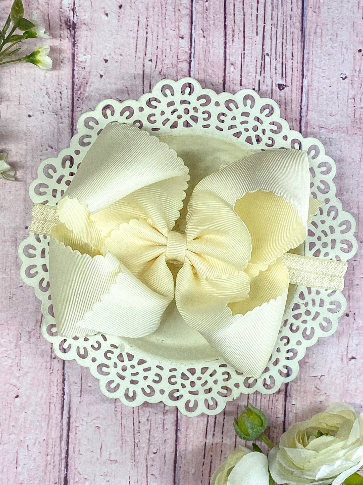 Oversize Scalloped Bow - Headband - 5.5": Ivory