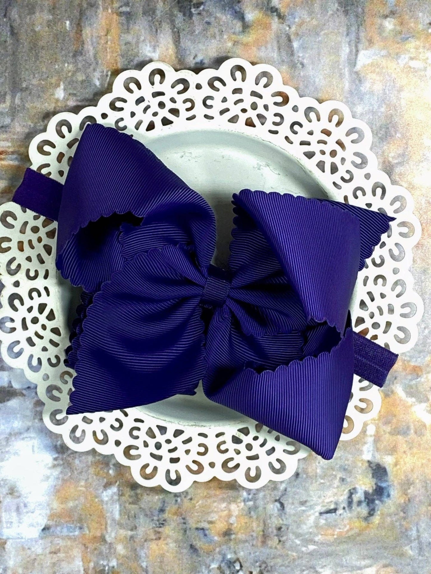 Oversize Scalloped Bow - Headband - 5.5": Ivory