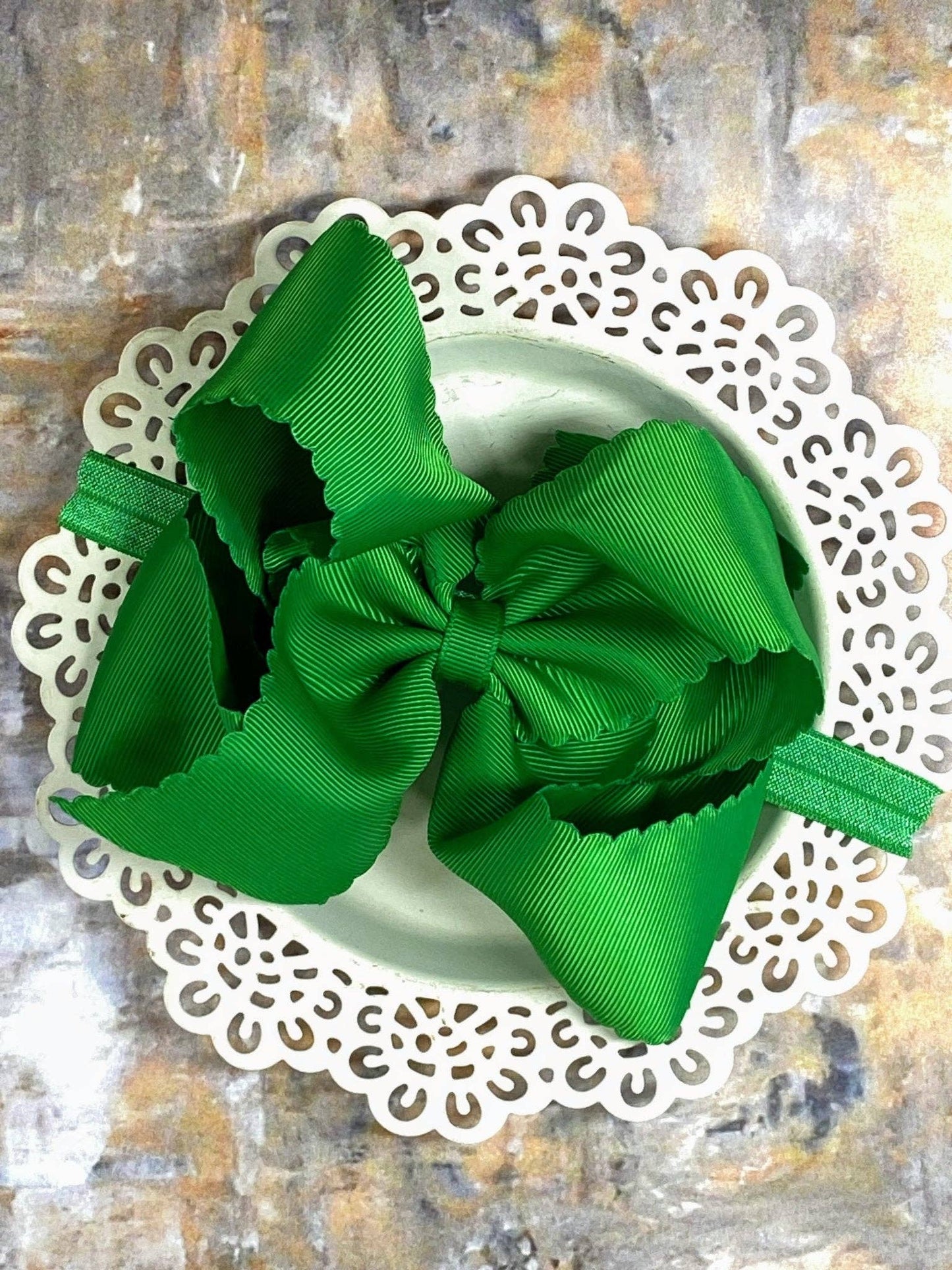 Oversize Scalloped Bow - Headband - 5.5": Ivory