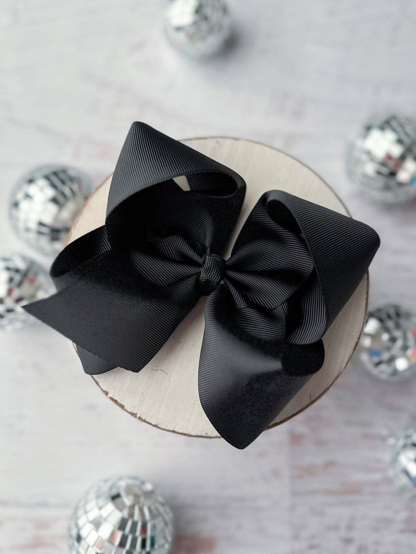Oversize Grosgrain Hair Bow - Alligator Clip - 5.5": Oatmeal