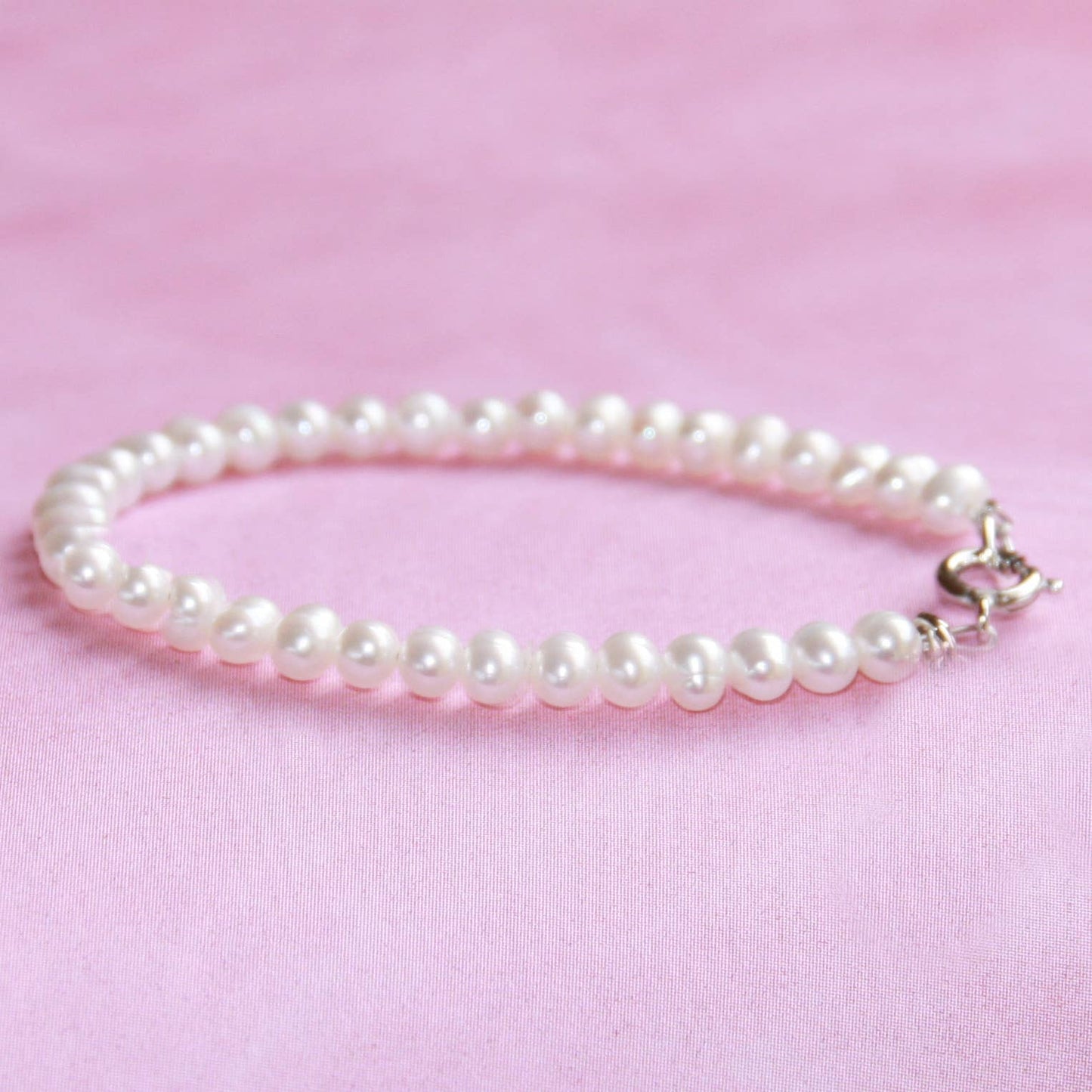 Classic Pearls Sterling Clasp 4 1/2" Infant Bracelet STG-111