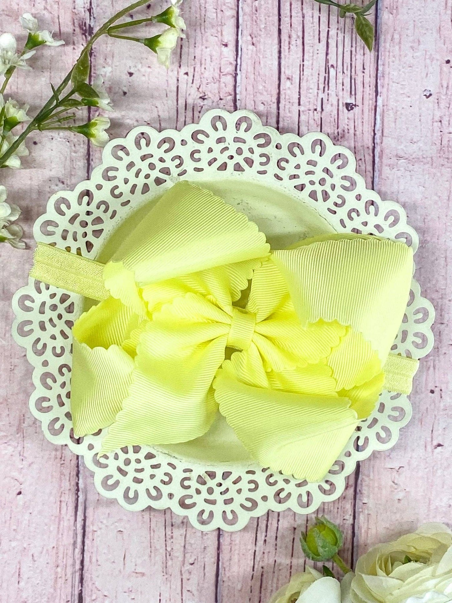 Oversize Scalloped Bow - Headband - 5.5": Ivory
