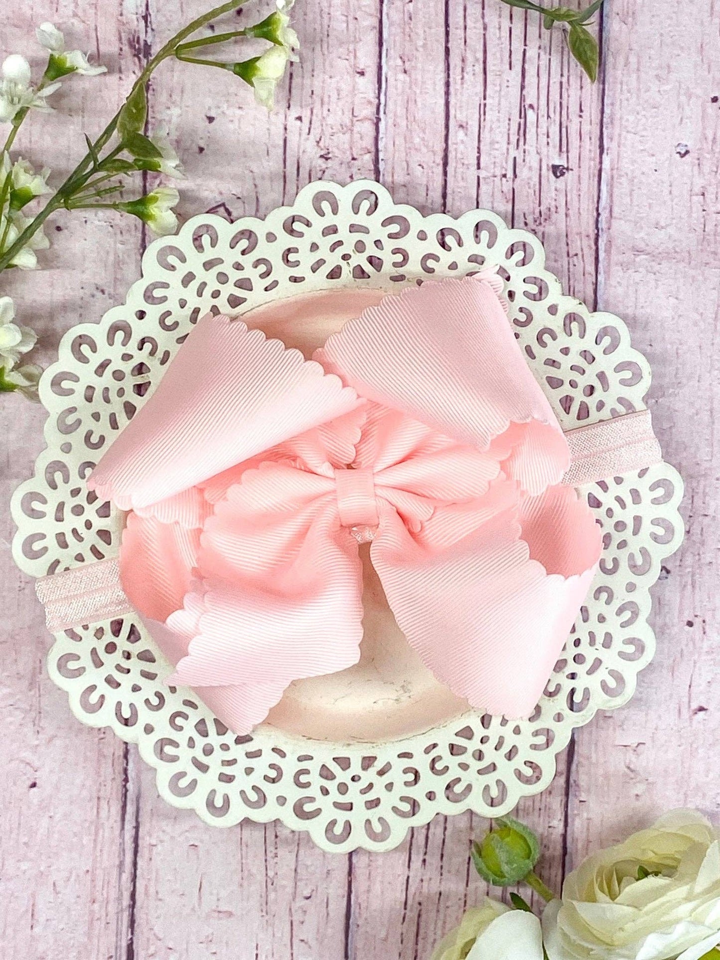 Oversize Scalloped Bow - Headband - 5.5": Ivory